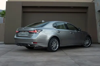 GS 200t